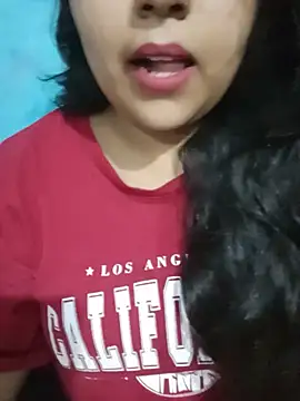 Snapshot of Love-Veronica chatting on July 27, 11:17 am Love-Veronica online show from July 27, 11:17 am
