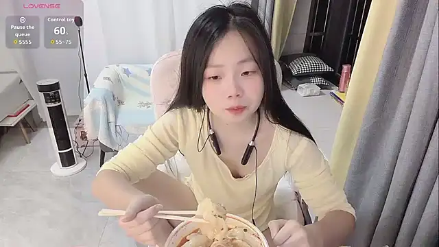 Lena-yyds online show from November 11, 7:47 pm