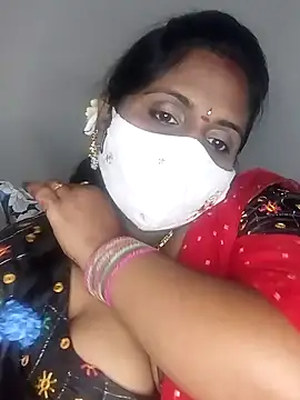 Sexy Radhikaa online show from February 18, 4:26 am