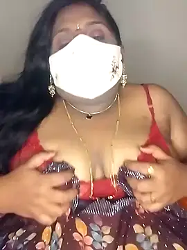 Sexy Radhikaa online show from February 24, 4:04 pm