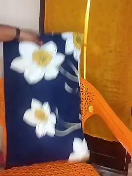 Sexy Radhikaa online show from November 13, 4:44 am