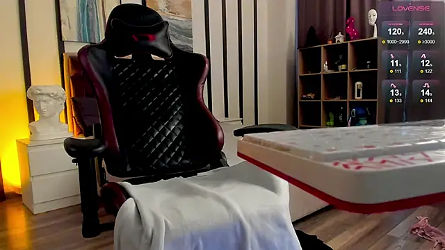 MeganFoxy11 online show from January 26, 9:19 am