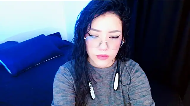 Snapshot of DollCam__ chatting on September 26, 11:20 pm DollCam online show from September 26, 11:20 pm
