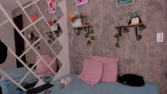 Megan sophia2 online show from March 18, 12:47 pm