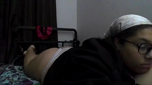 Snapshot of ariadxxx chatting on December 29, 11:50 pm ariadxxx online show from December 29, 11:50 pm