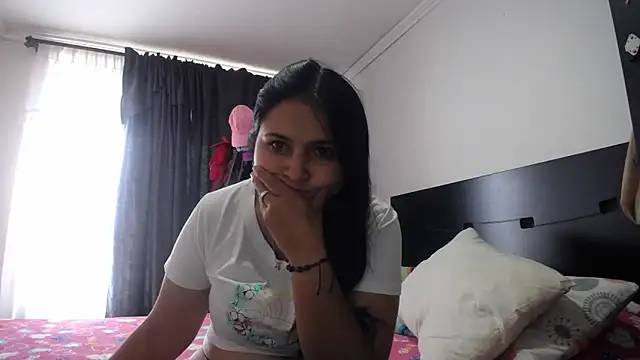 princehermosa44 online show from October 19, 4:40 pm