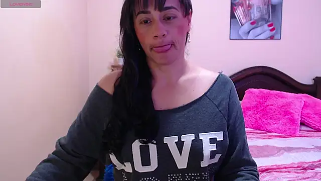 sara florez1 online show from November 15, 10:12 am