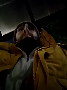 Snapshot of Fuckboy4public chatting on October 10, 8:24 am Fuckboy4public online show from October 10, 8:24 am