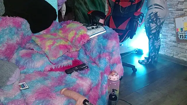 Meg4n 420 online show from November 9, 5:50 am