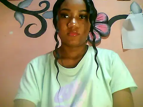 Snapshot of Fariana01 chatting on January 7, 10:41 pm Fariana01 online show from January 7, 10:41 pm