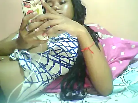 Snapshot of Fariana01 chatting on January 28, 3:25 am Fariana01 online show from January 28, 3:25 am