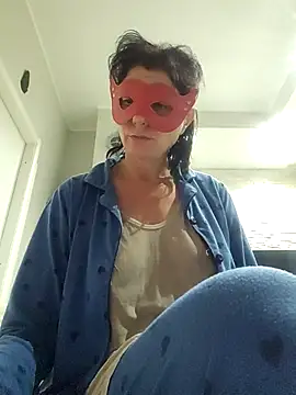 Vagabondainnamorata online show from November 25, 3:50 am