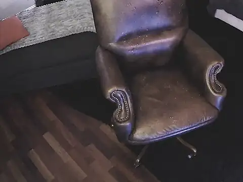 Snapshot of Bignc chatting on October 5, 6:06 pm Bignc online show from October 5, 6:06 pm