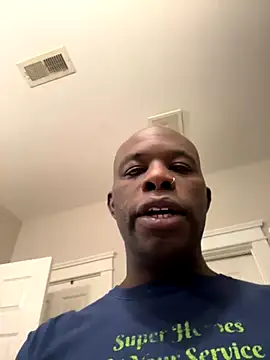 Snapshot of Bignc chatting on October 8, 1:03 am Bignc online show from October 8, 1:03 am