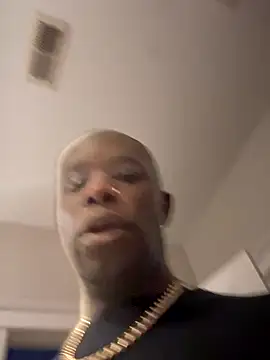 Snapshot of Bignc chatting on October 16, 3:40 am Bignc online show from October 16, 3:40 am