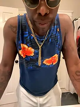 Snapshot of Bignc chatting on November 20, 10:53 pm Bignc online show from November 20, 10:53 pm