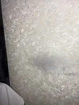 Snapshot of LollaByer chatting on March 11, 9:04 pm LollaByer online show from March 11, 9:04 pm