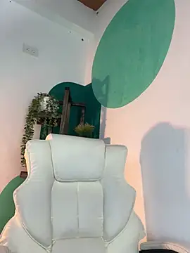 LollaByer online show from February 19, 9:11 pm