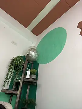 LollaByer online show from March 20, 9:30 pm