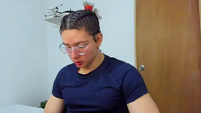 AngelBennet  online show from February 22, 3:01 am