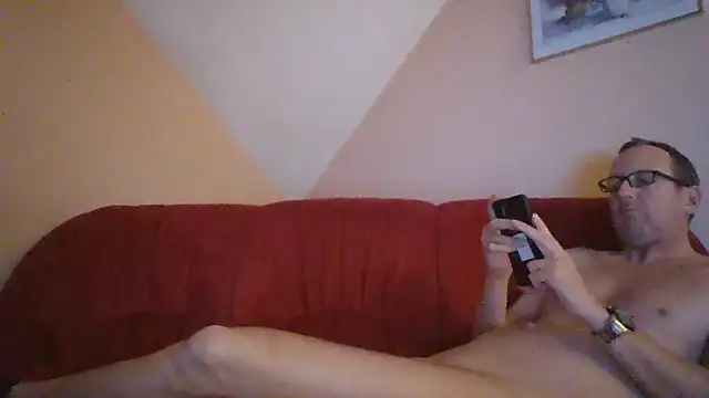 Snapshot of nacktchiller1076 chatting on March 14, 7:23 pm nacktchiller1076 online show from March 14, 7:23 pm