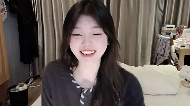 yangyang-1115 online show from March 12, 1:51 pm