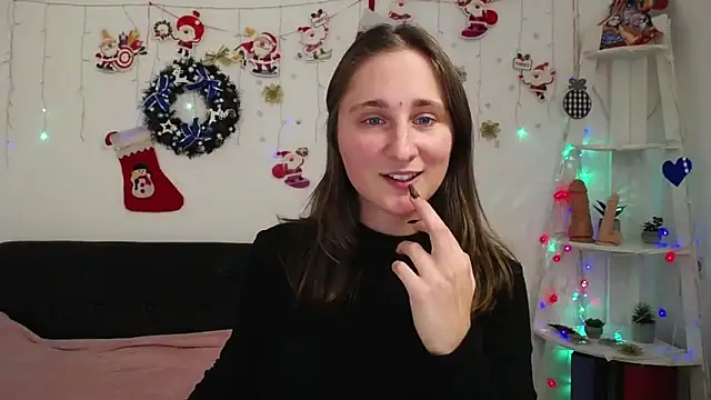 Snapshot of MichelLeee chatting on January 3, 3:44 pm MichelLeee online show from January 3, 3:44 pm