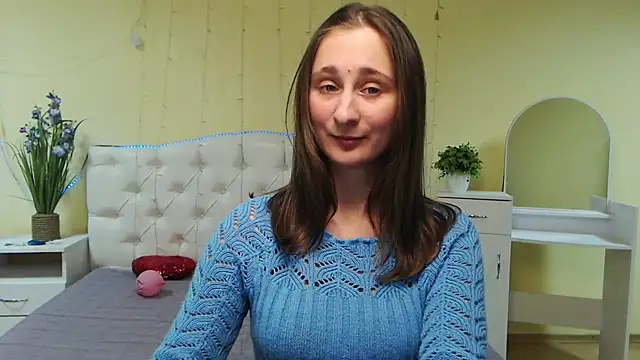 Snapshot of MichelLeee chatting on February 6, 3:20 pm MichelLeee online show from February 6, 3:20 pm