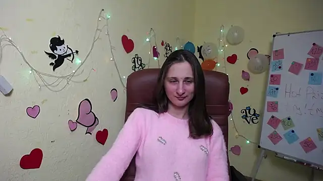 Snapshot of MichelLeee chatting on February 10, 12:08 pm MichelLeee online show from February 10, 12:08 pm