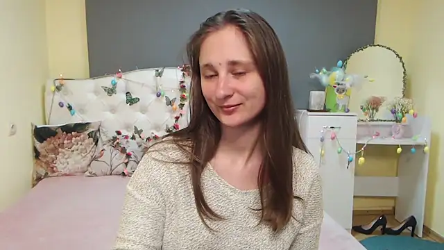 MichelLeee online show from April 7, 11:21 am