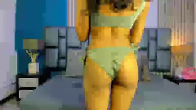 AshleyHill2 online show from February 14, 4:04 am