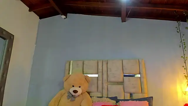 AshleyHill2 online show from September 12, 3:06 am