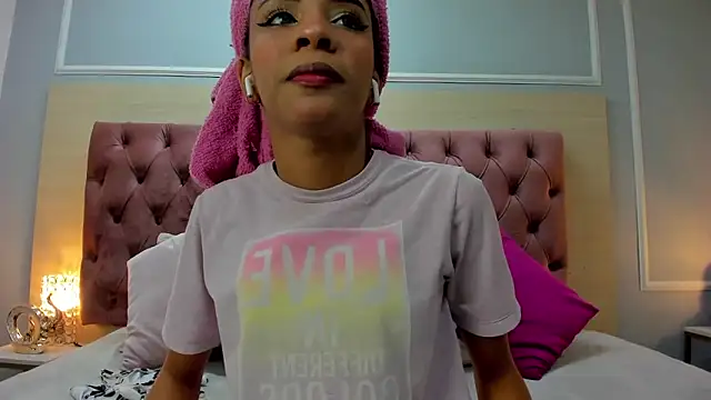 AshleyHill2 online show from September 16, 3:51 am