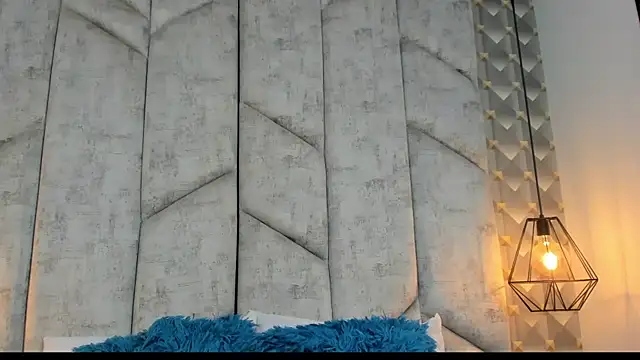 AshleyHill2 online show from February 28, 3:40 am