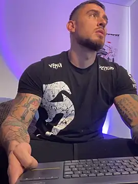 DimitriSullivan  online show from June 1, 1:46 pm