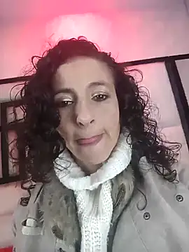 AriannaRussell  online show from March 22, 12:30 pm