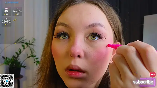 GwendolynFinch online show from March 2, 1:04 am