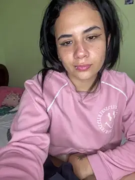 Leyna Kenet online show from January 7, 10:52 pm