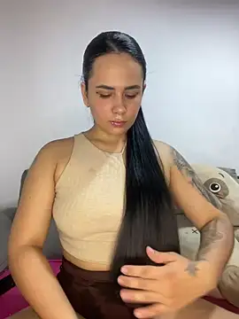 Leyna Kenet online show from March 2, 12:31 am