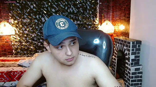 AndrewPherson online show from January 13, 8:15 pm