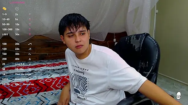 AndrewPherson online show from March 22, 12:25 pm