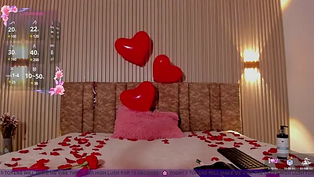 tiffany johnson11 online show from February 15, 3:42 am