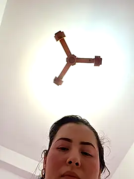 NeredaXxx online show from November 28, 10:34 pm