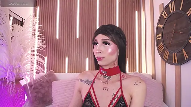 Aniie Doll online show from December 14, 8:35 pm