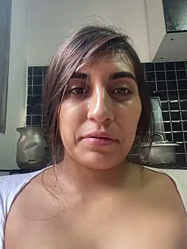 Snapshot of bigasssweet_2 chatting on February 21, 8:38 pm bigasssweet 2 online show from February 21, 8:38 pm