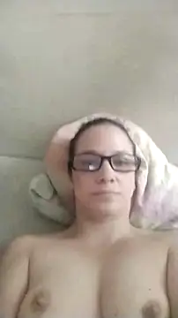 nicolle milf1978 online show from October 17, 11:24 am