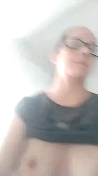 nicolle milf1978 online show from November 22, 1:54 pm