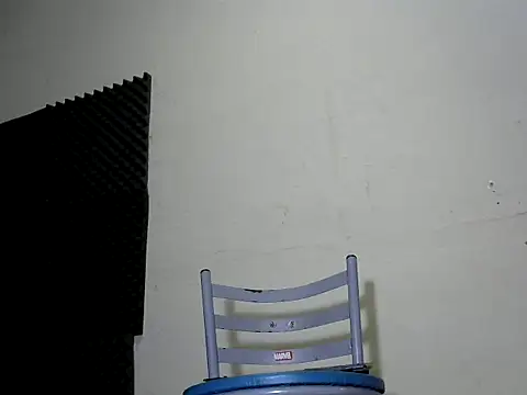 luanadoprive online show from December 22, 4:27 pm