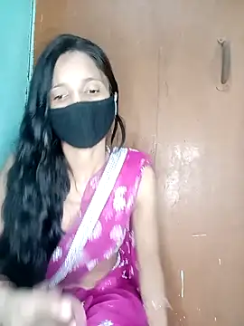 Snapshot of Suhani512 chatting on October 9, 5:49 am Suhani512 online show from October 9, 5:49 am