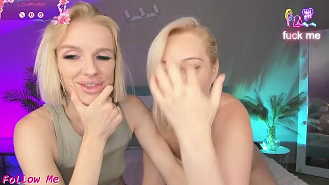Snapshot of Lana_kitty__ chatting on July 1, 2:02 am Lana kitty online show from July 1, 2:02 am
